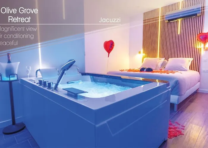 Romantic With Jacuzzi La Trinité