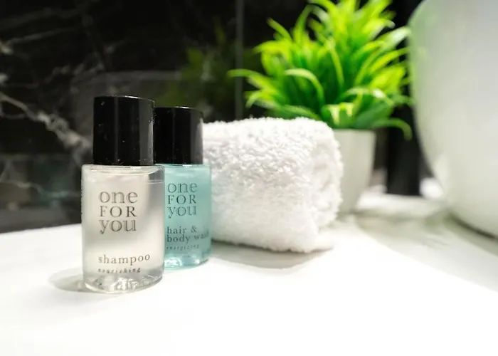 Romantic With Jacuzzi La Trinité