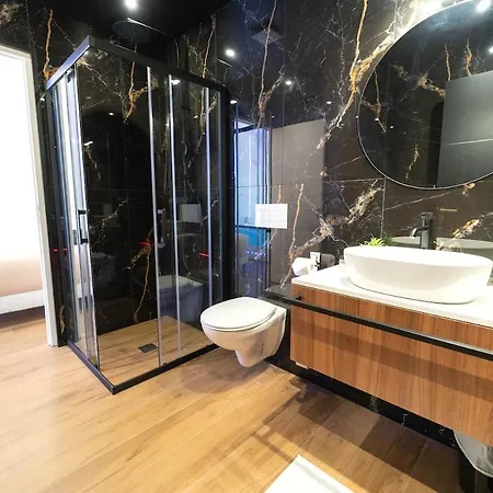 Apartman Romantic With Jacuzzi