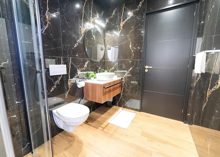 Romantic With Jacuzzi Lejlighed *